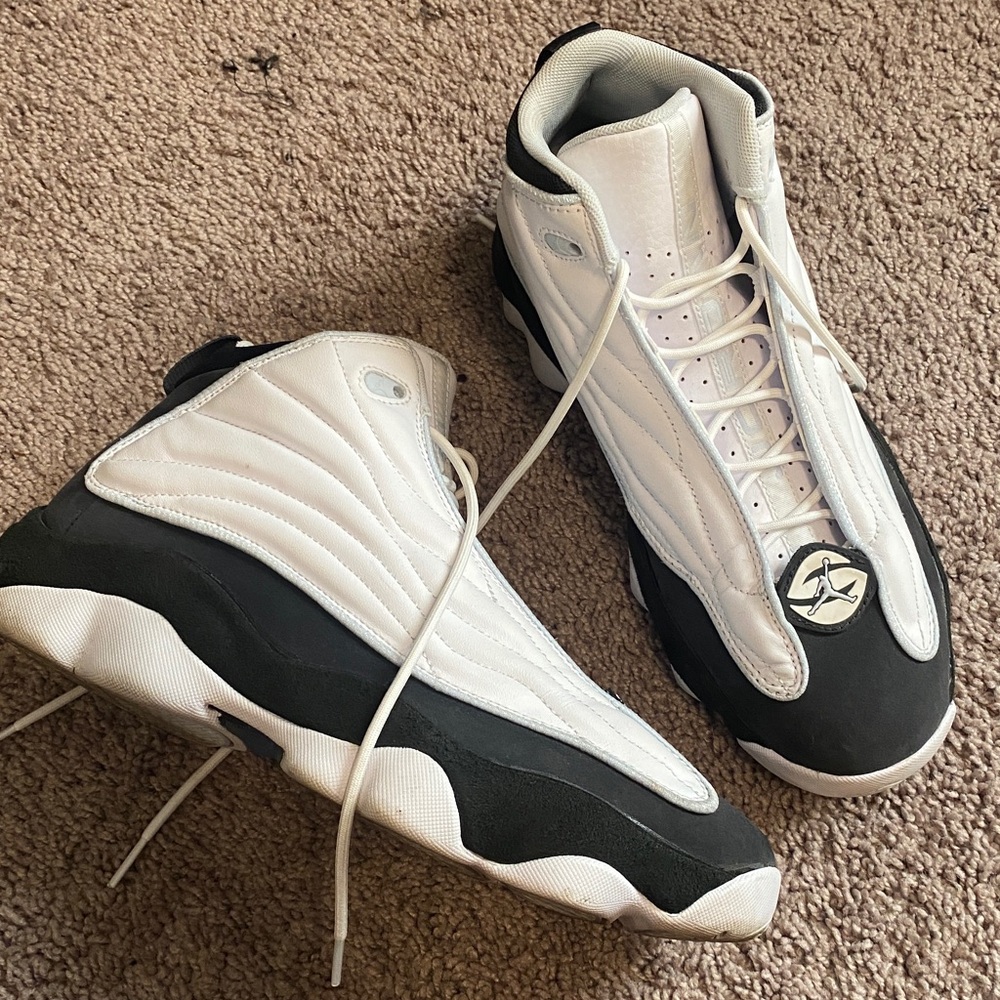 Men's White and Black Jordan pro strongs